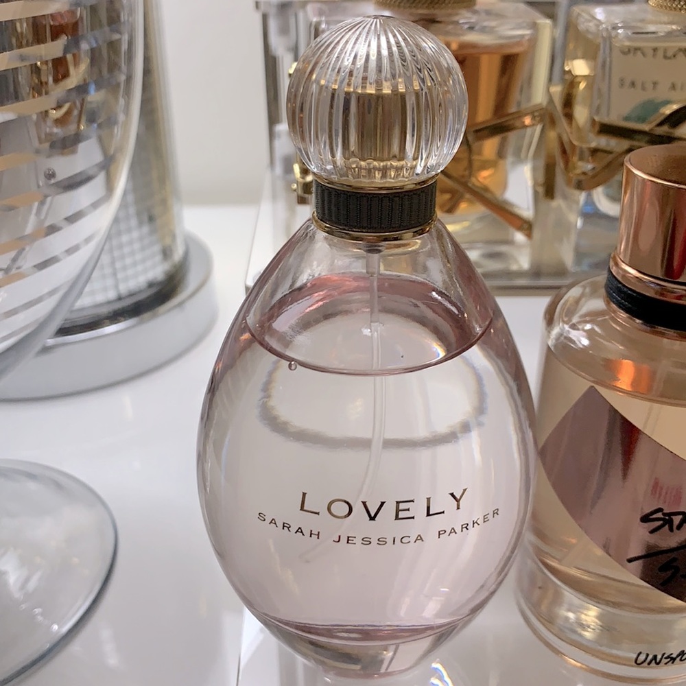 Lovely Perfume by Sarah Jessica Parker